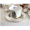 Image 3 : 4 Royal Albert teacups and saucers & 1 other teacup/saucer