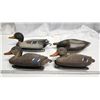 Image 2 : 4 Floating duck decoys