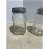 Image 2 : 2 Nabob sealers, Midwest jar, Ball jar