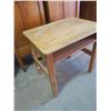 Image 3 : vintage school desk - 25"x19"x24"H