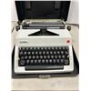 Image 2 : Vintage typewriter, w/ case - Olympia