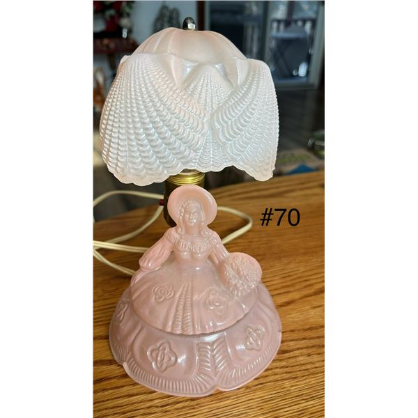 Vintage bedroom lamp lady  sea shell umbrella removable lid