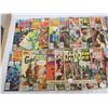 Image 2 : 20 Vintage Army  and Western Comics