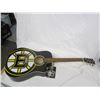 Image 2 : Woodrow Boston Bruins Guitar and Stand and Picks