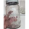 Image 3 : 2 glass Crown mason jars