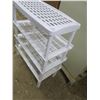 Image 2 : plastic shelves