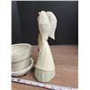 Image 3 : Angel figurine & stoneware flower pot