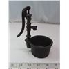 Image 2 : cast iron miniature water pump