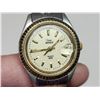 Image 3 : Vintage ladies "Timex" quartz watch. Indiglo, date @ 3, new battery - runs