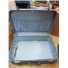 Image 4 : 3 vintage suitcases and storage box