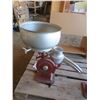 Image 1 : vintage cream separator