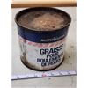 Image 3 : Motomaster wheel bearing grease tin can