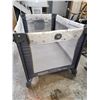 Image 4 : Graco - Pack n Play, infant playpen - 28"W x 39.5"L x 29.5"H