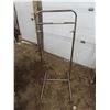 Image 4 : stainless steel clothing rack
