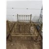 Image 5 : antique bed frame 48x75 antique size