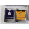 Image 2 : (6) NHL Playing Cards in Tin, Boston Bruins Hockey Puck, Wall-Mounted Guitar Holder