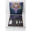 Image 1 : (2) Vintage Vinyl Records - Toto, Quarter Flash