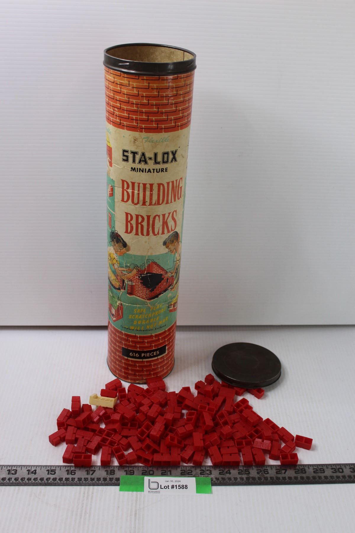 Vintage Sta-Lox Building Bricks - Bodnarus Auctioneering