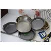 Image 2 : Bakeware, Plastic Serving Dishes, Variety of Bowls, Kitchen Utensils