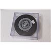 Image 3 : Montreal Canadians Hockey Puck, New York Rangers Flag - Unopened