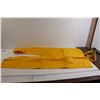 Image 4 : Rain Pants - Size L, Rain Gear - Size S