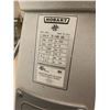 Image 6 : HOBART LEGACY MODEL HL200 MIXER WITH STAND AND ACCESSORIES