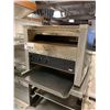 Image 1 : VOLLRATH STAINLESS STEEL CONVERTIBLE CONVEYOR TOASTER