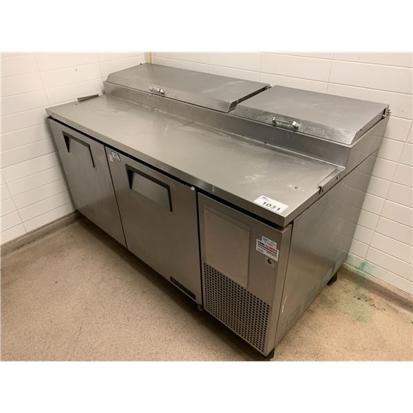 TRUE REFRIGERATED STAINLESS STEEL PREP TABLE