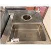 Image 3 : APW WYOTT STAINLESS STEEL FOOD WARMER