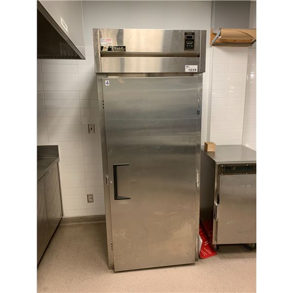 TRUE STAINLESS STEEL COMMERCIAL REFRIGERATOR MODEL TR1RRI-1S