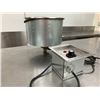 Image 2 : VOLLRATH MODEL 36464 - 10 COMMERCIAL DROP - IN SOUP WARMER WITH DRAIN