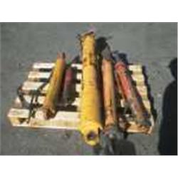 Hydraulisylintereitä 5 kpl