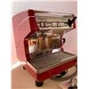 Image 7 : Nuova Simonelli Appia II Semiautomatic Espresso Machine