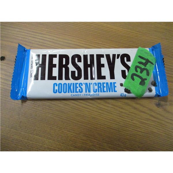 SHELF PULLS (AS IS):  HERSEY'S COOKIE & CRÈME BARS (43G)