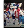 Image 1 : WAYNE GRETZKY SIGNED STANLEY CUP 8 X 10 (GCG HOLO)