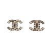 Image 2 : Chanel Pearl SHW CC Earrings