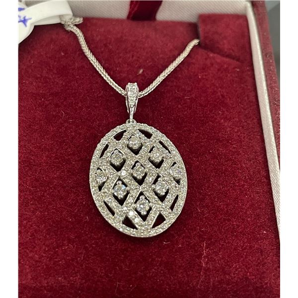 10KT White Gold pendant+chain with 1ct Diamond Italy - 4.4 grams retail $2,000