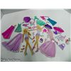 Image 3 : GIRLS PRINCESS DRESS UP AND DREAMCATCHER KIT
