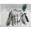 Image 1 : ESTATE LOT OF CUTLERY AND GLASSES