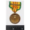 Image 2 : #251  US VIETNAM SERVICE MEDAL VIETNAM WAR 1960'S