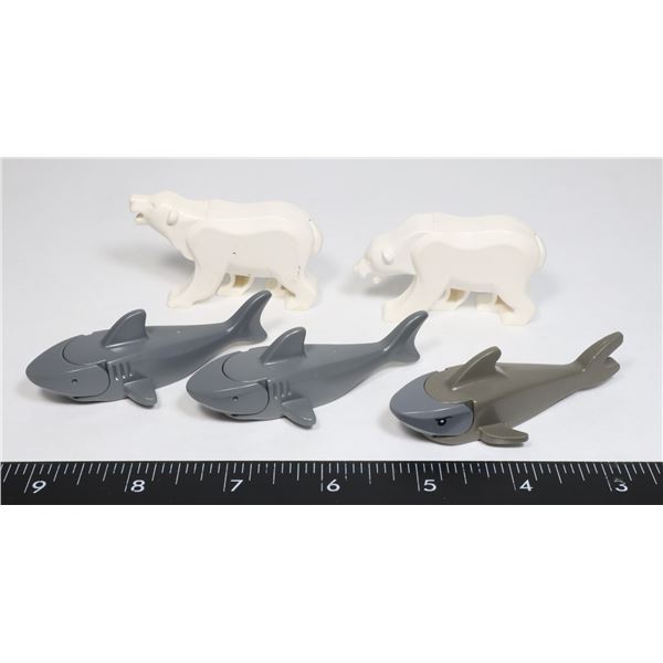 BUNDLE OF LEGO MINIFIG ANIMALS, SHARKS AND