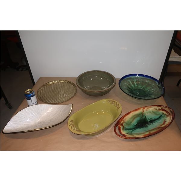 LOT DE 6 OBJETS DÉCORATIFS ASSORTIS
