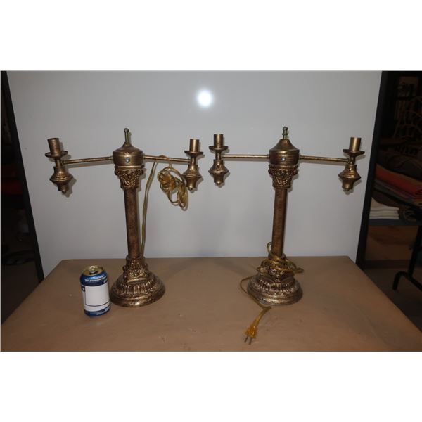 LOT DE 2 lampes sncf anciennes EUR 5,00 - FR LOT DE 2 lampes sncf anciennes EUR 5,00 - FR