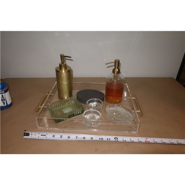 LOT D'ITEMS VARIÉS