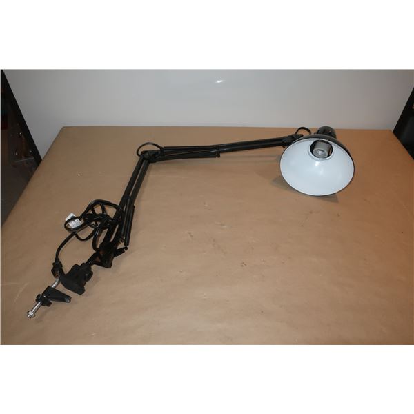 LAMPE DE BUREAU