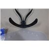 Image 3 : LOT DE FACE SHEILDS, ETC. (SANS BAC)