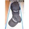 Image 1 : LOT DE 10 CASQUETTES "POLICE"