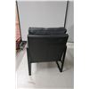 Image 2 : CHAISE