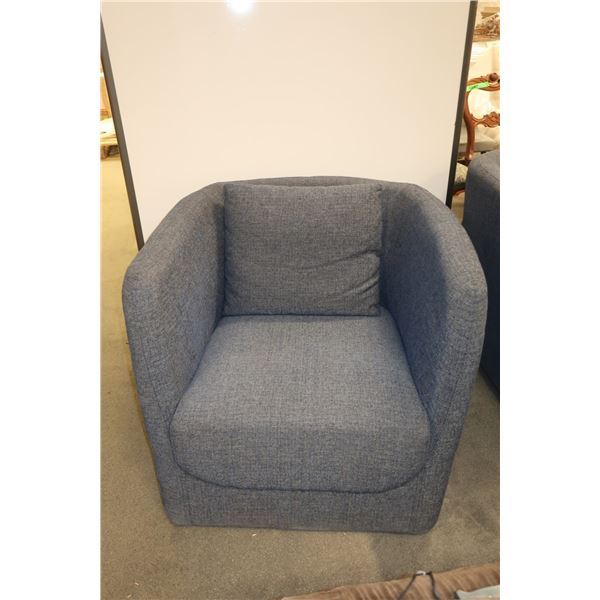 FAUTEUIL PIVOTANT