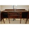 Image 2 : BUFFET EN BOIS 66"x22"x39"